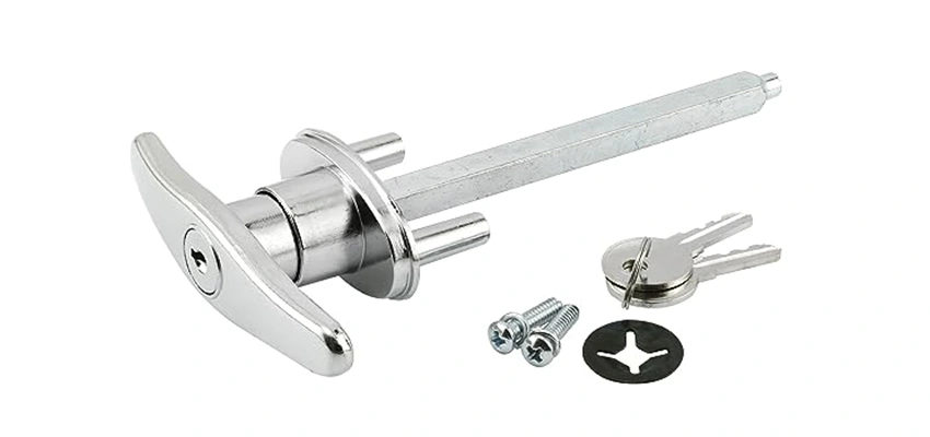 Old Style Garage Door Locks Replacements in Twentynine Palms, California