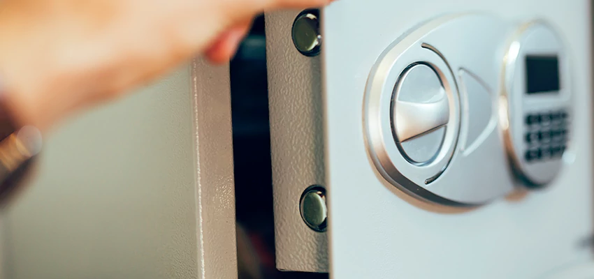 Fingerprint Safe Openers in Twentynine Palms, CA